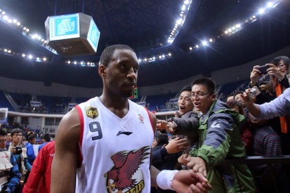  法甲外援政策调整，非洲球员占比首超三成  