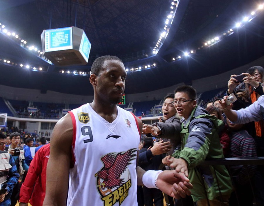  法甲外援政策调整，非洲球员占比首超三成  